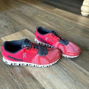 On Running Cloud Coral Pacific Pink Pale Red Athletic Shoes Women’s Size 7.5